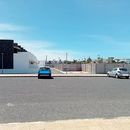 Nunoli Duplex Luxury Dom wakacyjny Playa Blanca (Lanzarote)