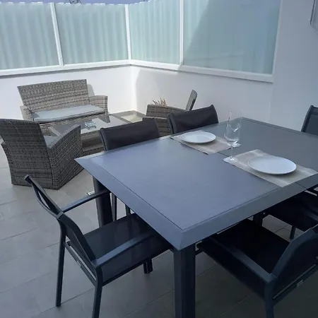 Nunoli Duplex Luxury بيت للعطل بلايا بلانكا